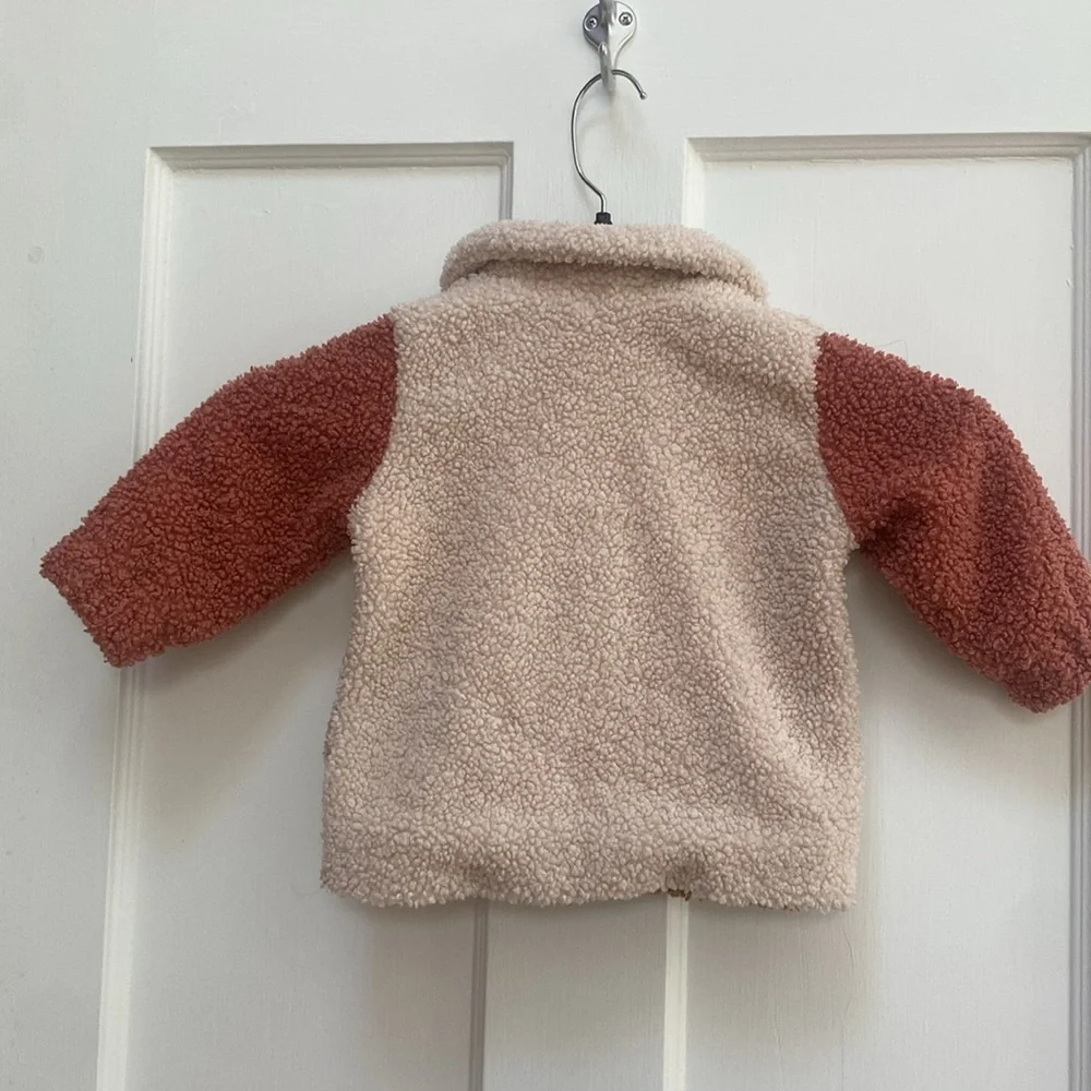 Color Block Pile Jacket - Picture 2 of 5